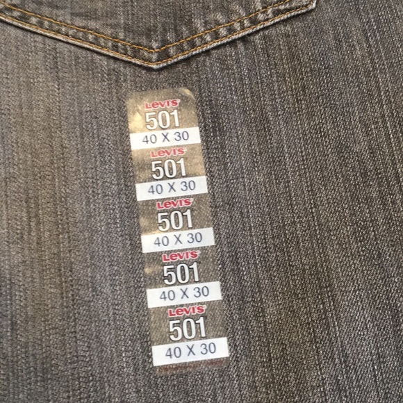 Levi’s 501 straight leg button fly fit jeans - Picture 11 of 12